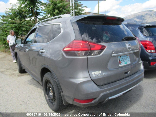 Nissan Rogue 2017 5N1AT2MV4HC772794 Image 3