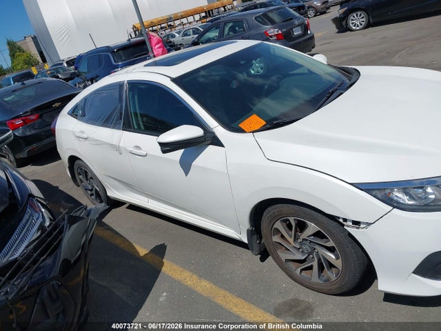 Honda Civic 2018 2HGFC2F81JH001361 Image 14
