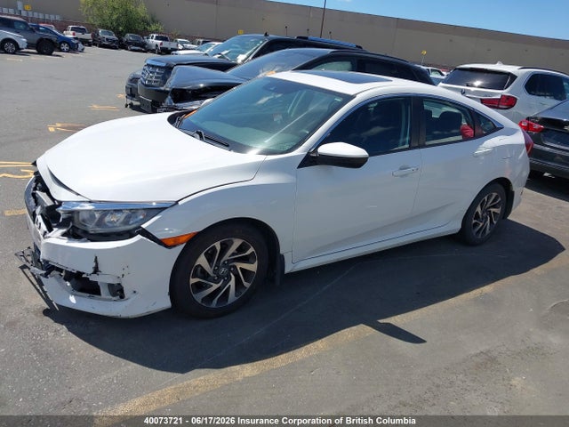 Honda Civic 2018 2HGFC2F81JH001361 Image 2