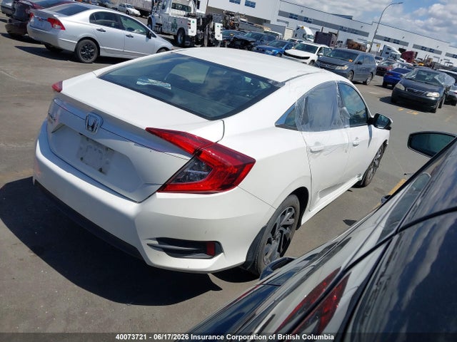 Honda Civic 2018 2HGFC2F81JH001361 Image 4