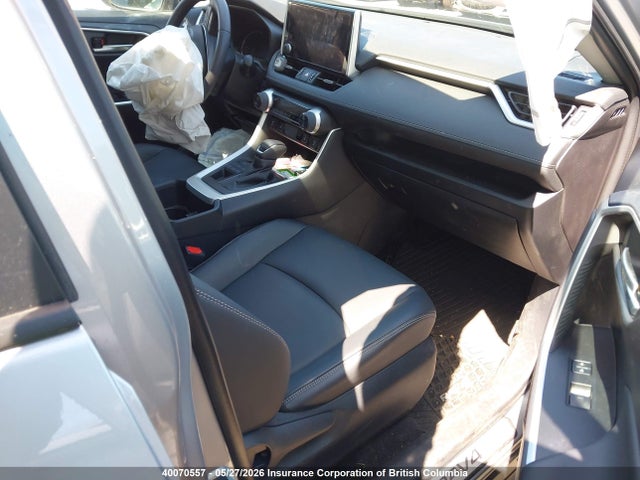 2025 Toyota Rav4 Xle/xle Premium მანქანა იყიდება აუქციონზე, vin: 2T3R1RFV2SC524715, აუქციონის ნომერი: 40070557
