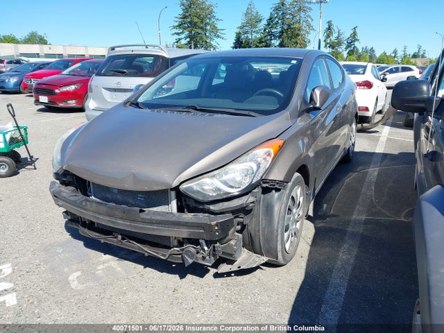 2013 Hyundai Elantra Gls/limited მანქანა იყიდება აუქციონზე, vin: 5NPDH4AE9DH364986, აუქციონის ნომერი: 40071501