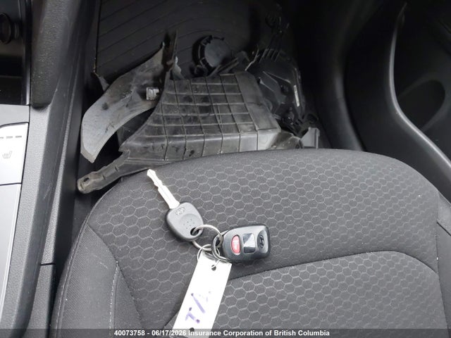 2020 Hyundai Elantra Se მანქანა იყიდება აუქციონზე, vin: KMHD74LF0LU109071, აუქციონის ნომერი: 40073758