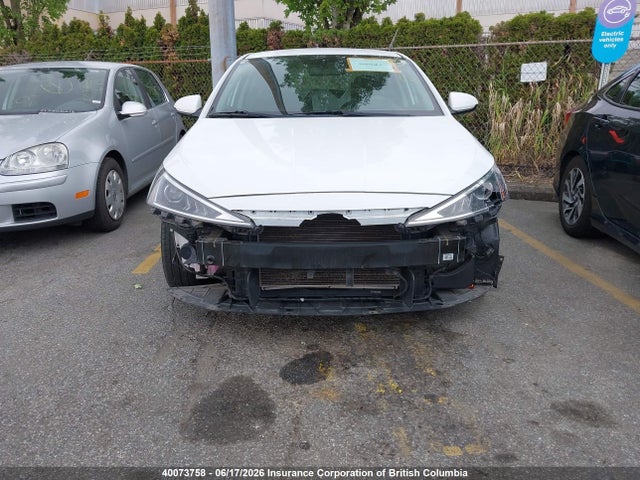 2020 Hyundai Elantra Se მანქანა იყიდება აუქციონზე, vin: KMHD74LF0LU109071, აუქციონის ნომერი: 40073758