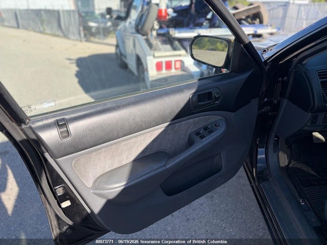 40073771 :رقم المزاد ، 2HGES16663H943528 vin ، 2003 Honda Civic مزاد بيع
