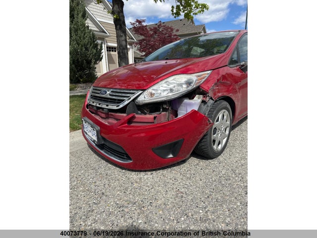 40073779 :رقم المزاد ، 3FADP4BJ8CM206328 vin ، 2012 Ford Fiesta Se مزاد بيع