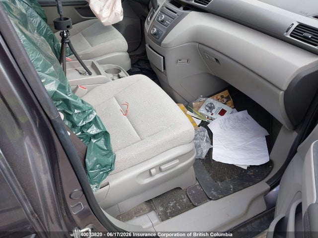 Продаж на аукціоні авто 2016 Honda Odyssey Se, vin: 5FNRL5H39GB502799, номер лоту: 40073820