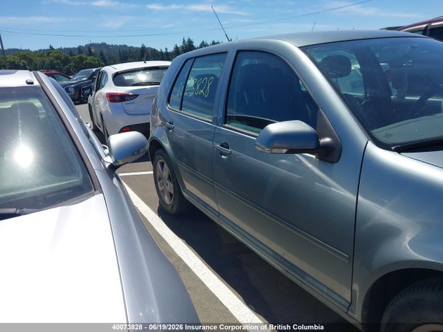 Продажа на аукционе авто 2010 Volkswagen Golf, vin: 9BWEL4BE7A4000526, номер лота: 40073828