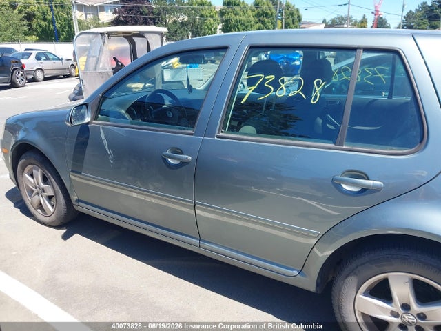 Продажа на аукционе авто 2010 Volkswagen Golf, vin: 9BWEL4BE7A4000526, номер лота: 40073828