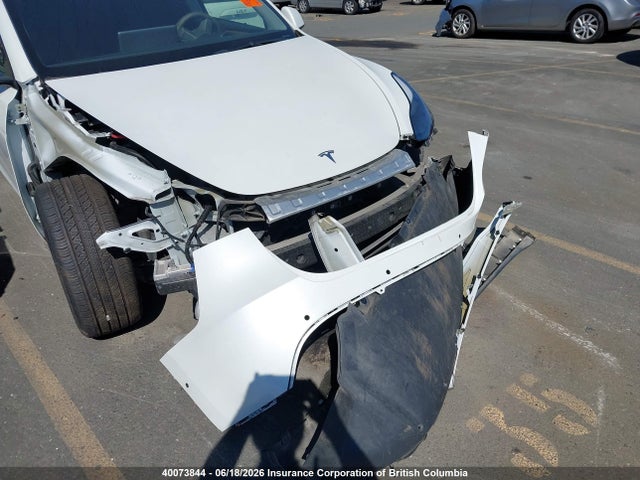 Tesla Model Y 2022 7SAYGAEE9NF550401 Image 6