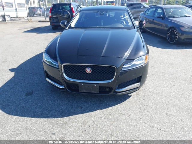 Jaguar XF 2017 SAJBK4BN9HCY46335 Image 12