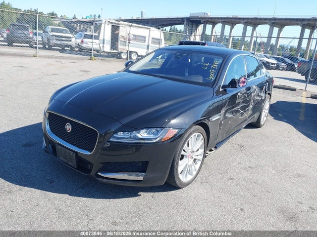 Jaguar XF 2017 SAJBK4BN9HCY46335 Image 2