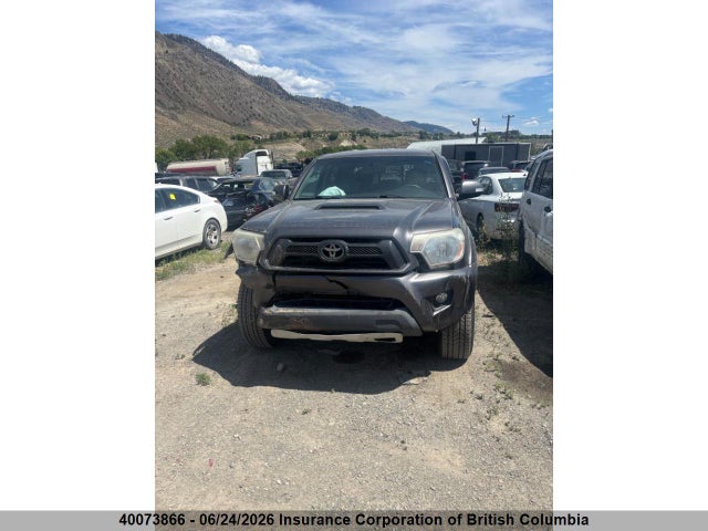 40073866 :رقم المزاد ، 5TFMU4FN9DX013990 vin ، 2013 Toyota Tacoma Double Cab Long Bed مزاد بيع