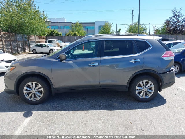 2016 Nissan Rogue მანქანა იყიდება აუქციონზე, vin: 5N1AT2MM3GC817679, აუქციონის ნომერი: 40073874