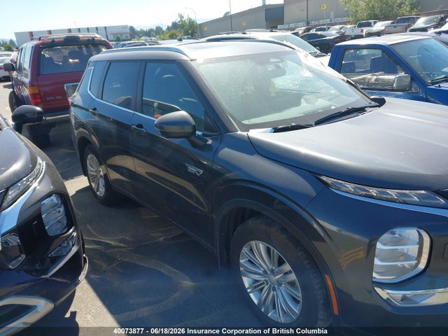 JA4T5VA99SZ622548 Mitsubishi Outlander Se