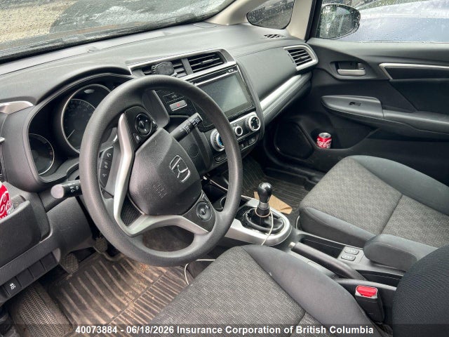 2015 Honda Fit მანქანა იყიდება აუქციონზე, vin: 3HGGK5G57FM100224, აუქციონის ნომერი: 40073884