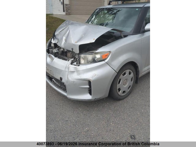 Scion XB 2014 JTLZE4FE9EJ056625 Image 2