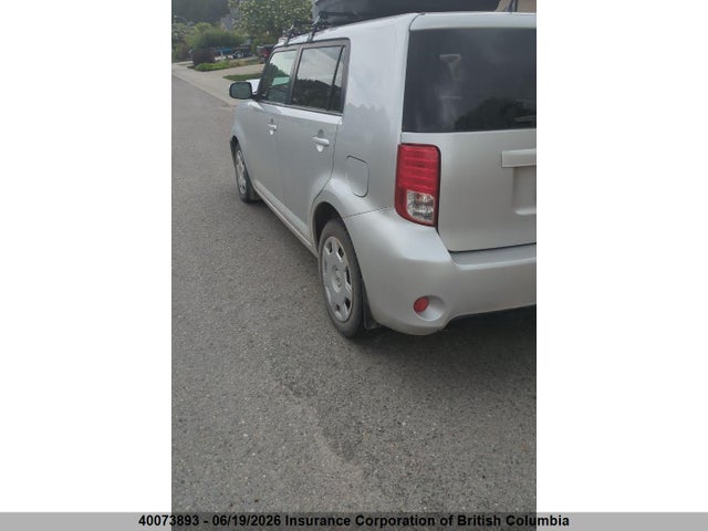 Scion XB 2014 JTLZE4FE9EJ056625 Image 3