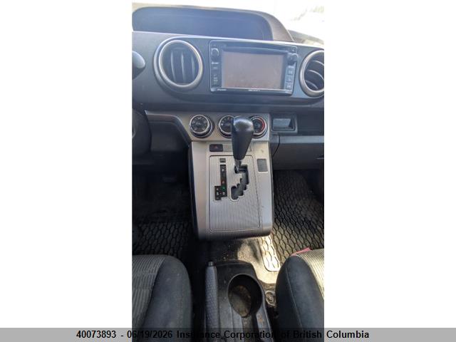 Scion XB 2014 JTLZE4FE9EJ056625 Image 9