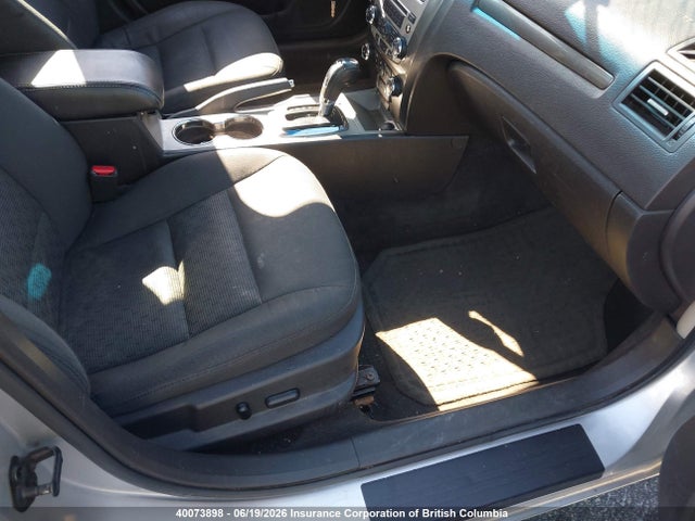 40073898 :رقم المزاد ، 3FAHP0JA2BR276954 vin ، 2011 Ford Fusion Sel مزاد بيع