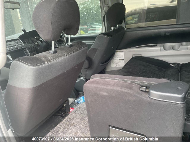 Продажа на аукционе авто 2005 Mitsubishi Delica Active Field, vin: PD6W1100218, номер лота: 40073907