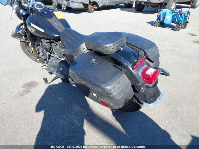 Harley-Davidson FLHCS 2023 5HD1YBK37PB041618 Image 3