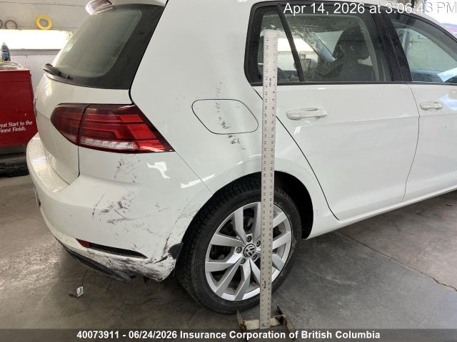 3VWG57AU5MM001512 Volkswagen Golf