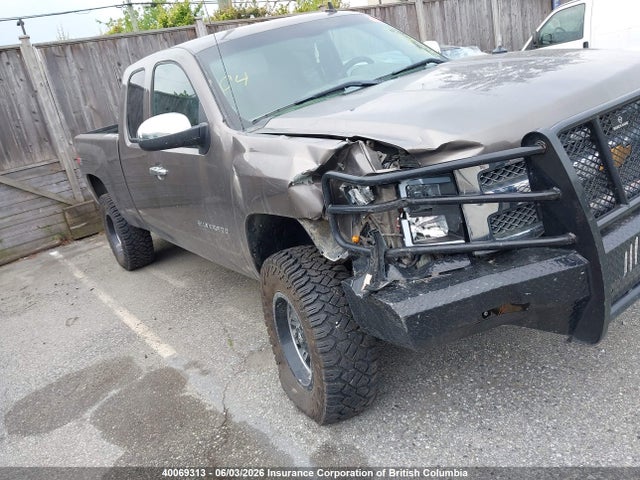 Aukcja sprzedaży 2013 Chevrolet Silverado K1500 Lt, vin: 1GCRKSE79DZ218524, numer aukcji: 40069313