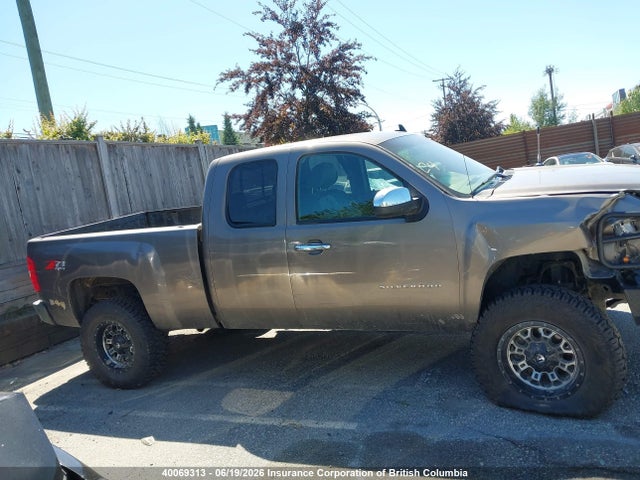 Aukcja sprzedaży 2013 Chevrolet Silverado K1500 Lt, vin: 1GCRKSE79DZ218524, numer aukcji: 40069313