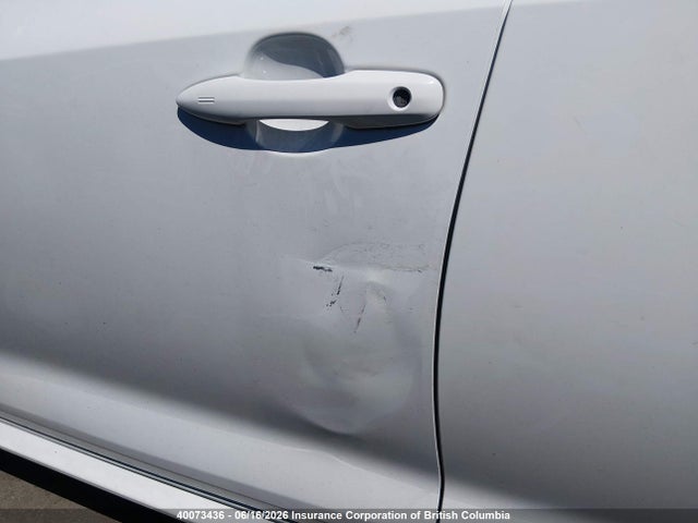 JTDBCMFE4R3046159 Toyota Corolla Le/se/xle/night Shade