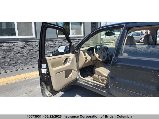 40073951 :رقم المزاد ، 1FMYU94166KA19790 vin ، 2006 Ford Escape Limited مزاد بيع