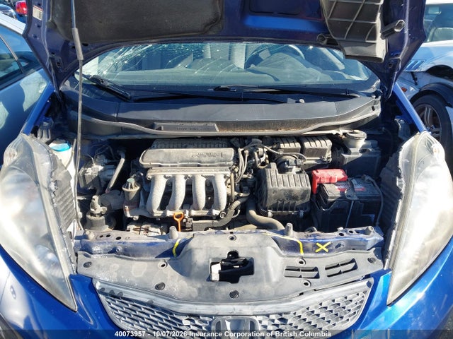 40073957 :رقم المزاد ، JHMGE8G27AC802856 vin ، 2010 Honda Fit مزاد بيع