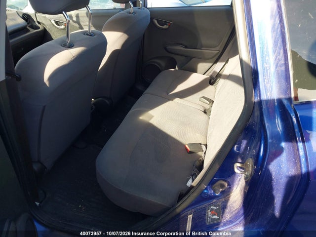 40073957 :رقم المزاد ، JHMGE8G27AC802856 vin ، 2010 Honda Fit مزاد بيع