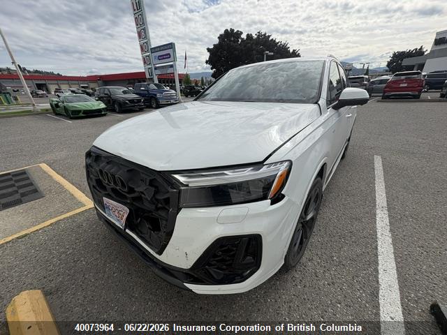 Audi Q7 2025 WA1MVBF76SD031021 Image 2