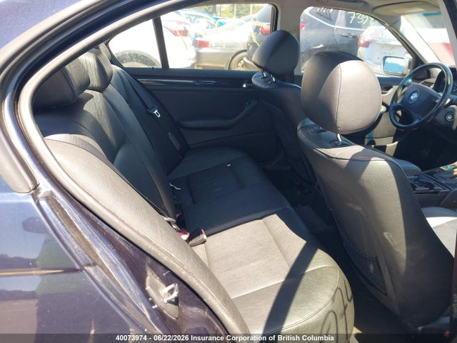 Продажа на аукционе авто 2004 Bmw 320i, vin: WBAEV13404KL23256, номер лота: 40073974