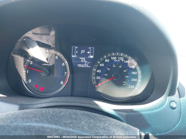 2017 Hyundai Accent Se მანქანა იყიდება აუქციონზე, vin: KMHCT5AE6HU311945, აუქციონის ნომერი: 40073993