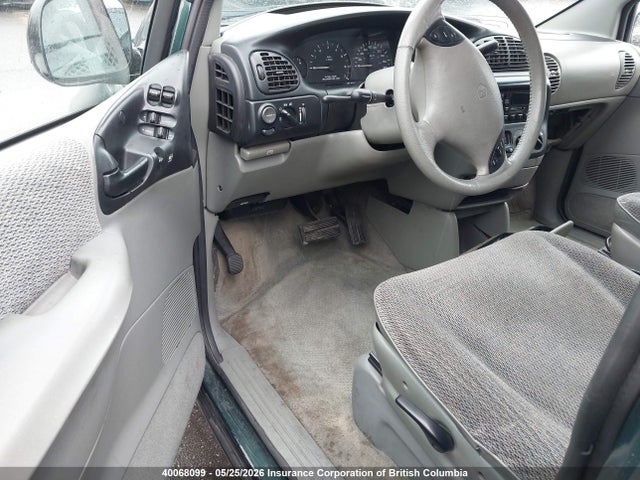 40068099 :رقم المزاد ، 2B4GP45R4VR332476 vin ، 1997 Dodge Caravan Se/sport مزاد بيع