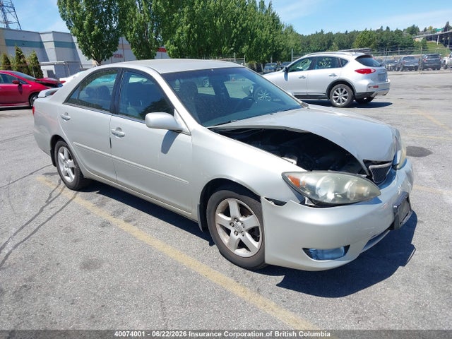 2005 Toyota Camry მანქანა იყიდება აუქციონზე, vin: 4T1BE32K95U059280, აუქციონის ნომერი: 40074001