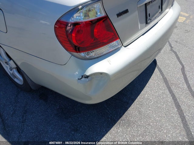 2005 Toyota Camry მანქანა იყიდება აუქციონზე, vin: 4T1BE32K95U059280, აუქციონის ნომერი: 40074001