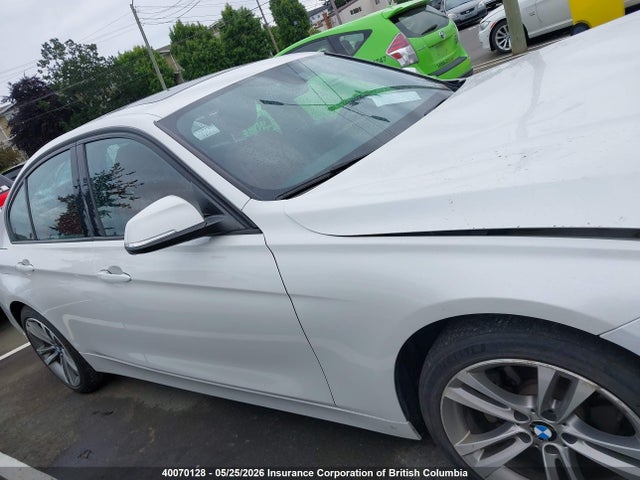 BMW 330 XI 2018 WBA8D9G52JNU67922 Image 13