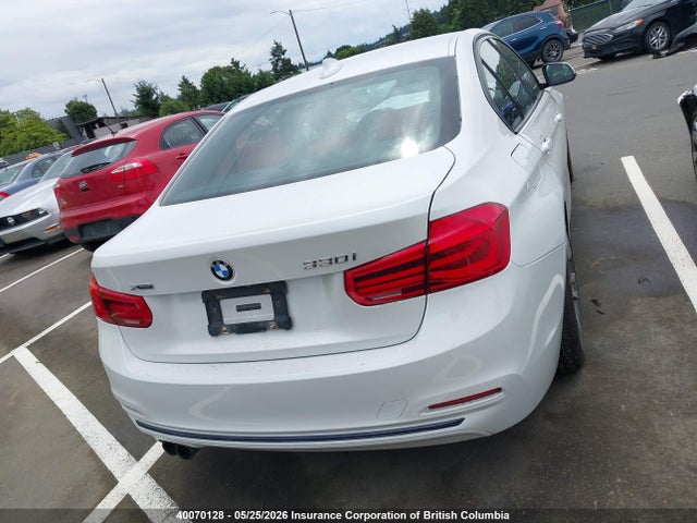 WBA8D9G52JNU67922 BMW 330 XI