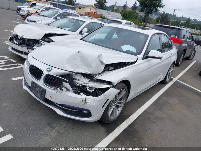 BMW 330 XI 2018 WBA8D9G52JNU67922 Image 2