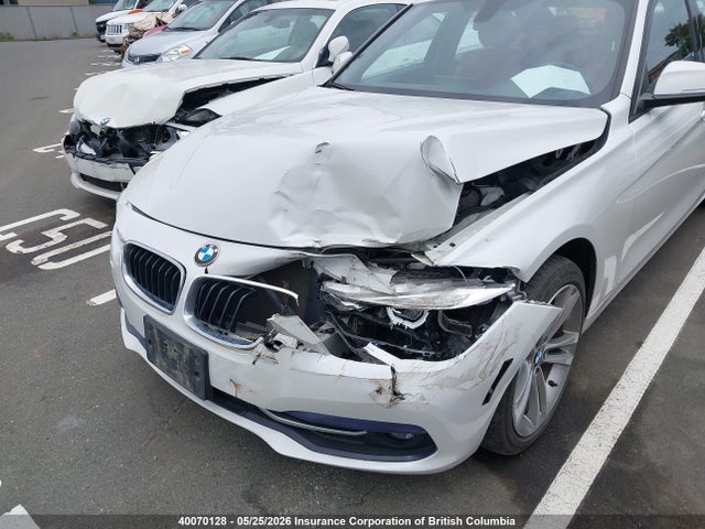 BMW 330 XI 2018 WBA8D9G52JNU67922 Image 6
