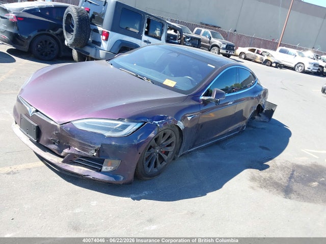 Tesla MODEL S 2017 5YJSA1E44HF214400 Image 2