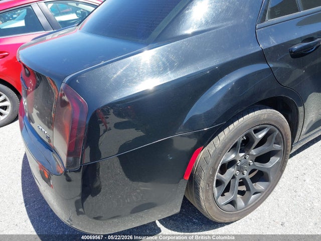 Chrysler 300 S 2018 2C3CCABG8JH190121 Image 4
