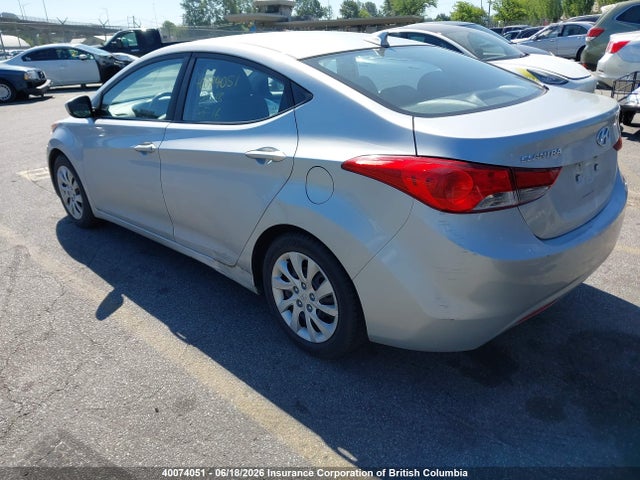 2013 Hyundai Elantra Gls/limited მანქანა იყიდება აუქციონზე, vin: 5NPDH4AE1DH327253, აუქციონის ნომერი: 40074051