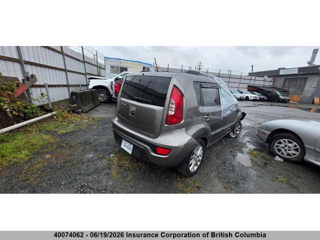 40074062 :رقم المزاد ، KNDJT2A60D7597626 vin ، 2013 Kia Soul مزاد بيع