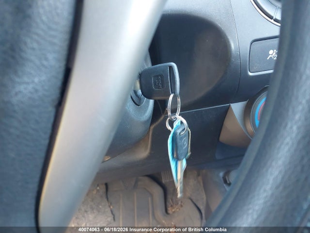 2007 Honda Fit მანქანა იყიდება აუქციონზე, vin: JHMGD37217S816305, აუქციონის ნომერი: 40074063