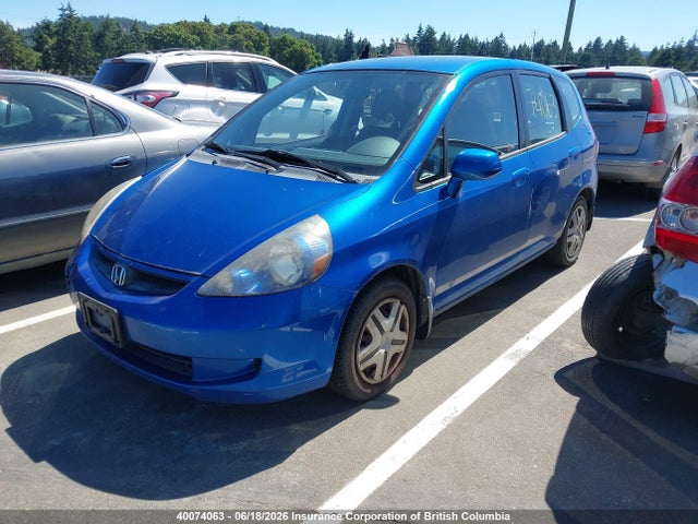 2007 Honda Fit მანქანა იყიდება აუქციონზე, vin: JHMGD37217S816305, აუქციონის ნომერი: 40074063