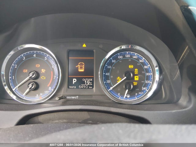 Продаж на аукціоні авто 2018 Toyota Corolla L/le/xle/se/xse, vin: 2T1BURHE8JC012521, номер лоту: 40071288